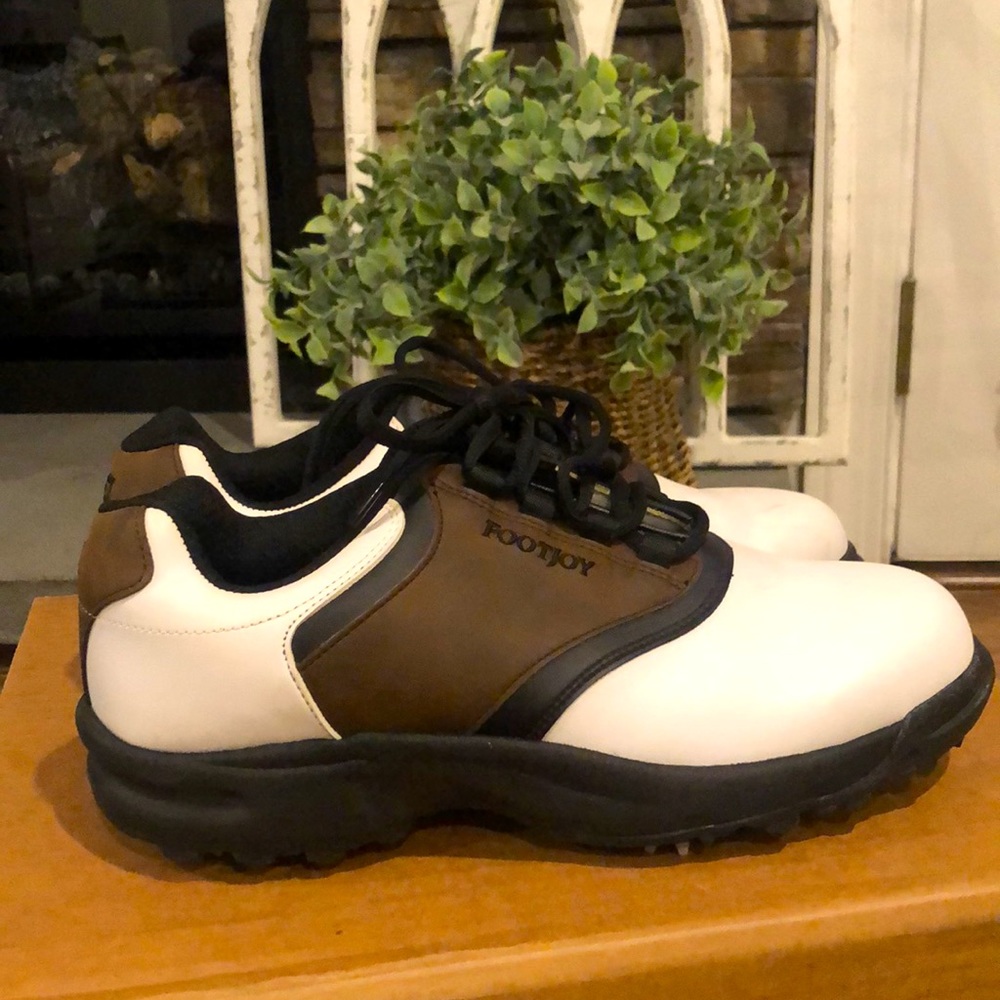 FootJoy golf shoes size 8w
